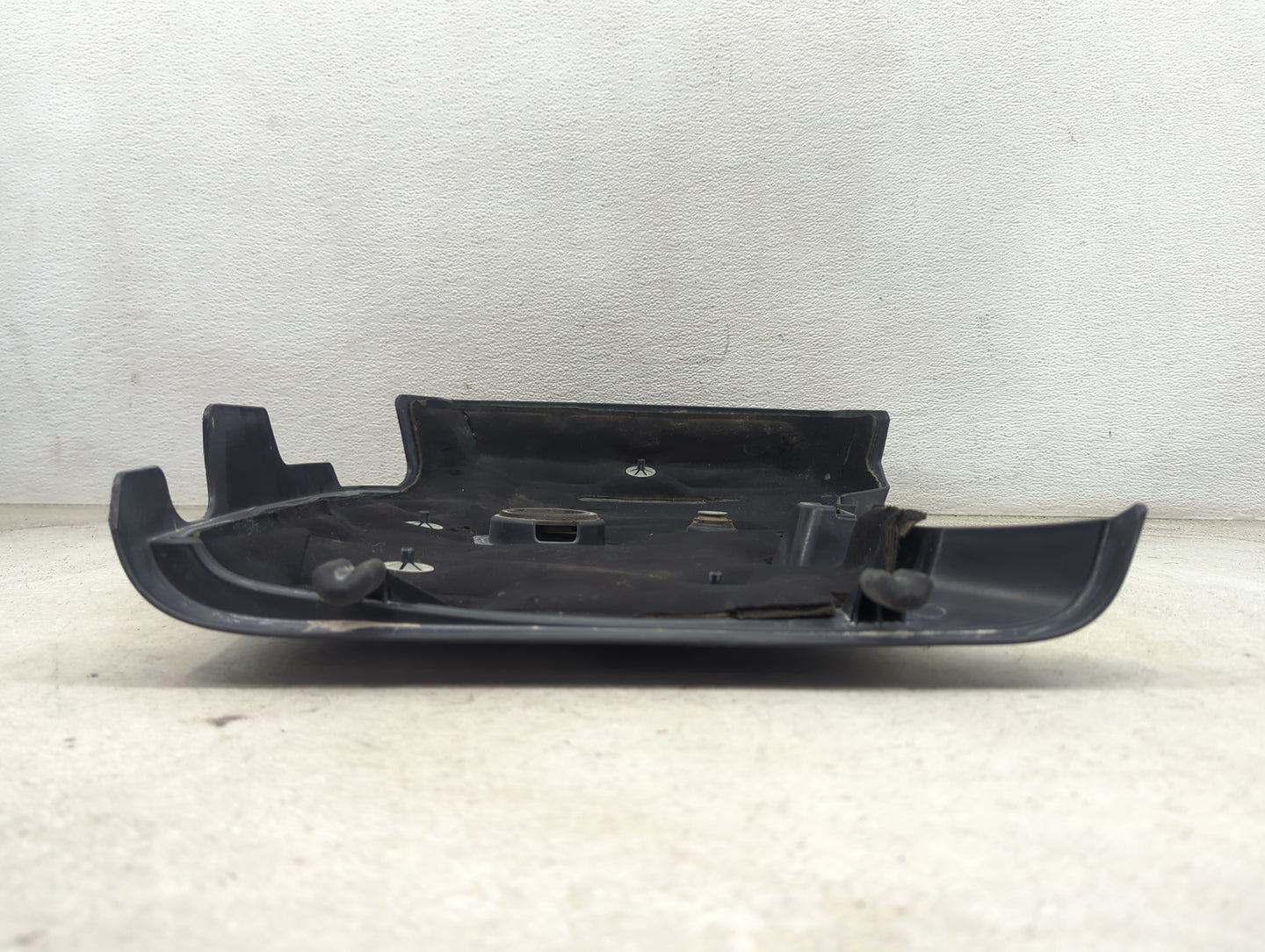 2020 Chevrolet Colorado Engine Cover Black - Oemusedautoparts1.com
