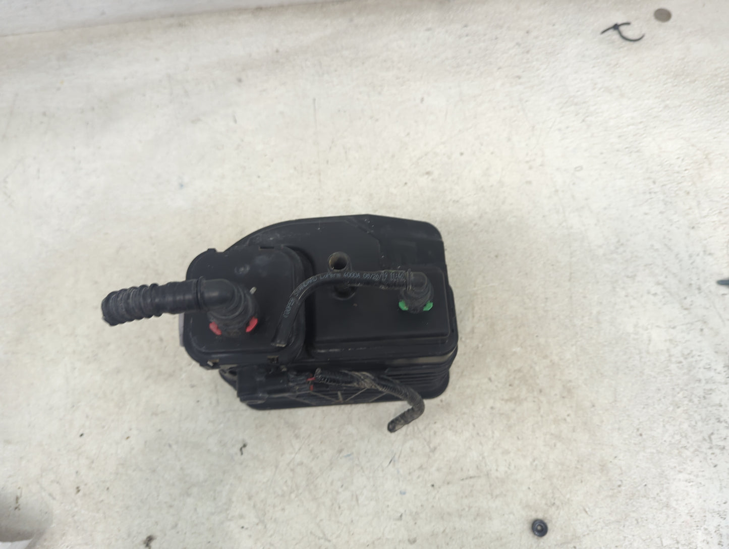 2020 Chevrolet Colorado Fuel Vapor Charcoal Canister - Oemusedautoparts1.com
