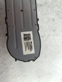 2015-2022 Chevrolet Colorado Climate Control Module Temperature AC/Heater Replacement P/N:84199202 Fits OEM Used Auto Parts 