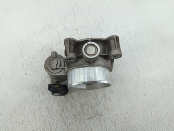 2016-2022 Chevrolet Colorado Throttle Body P/N:12670839AA Fits Fits 2016 2017 2018 2019 2020 2021 2022 OEM Used Auto Parts