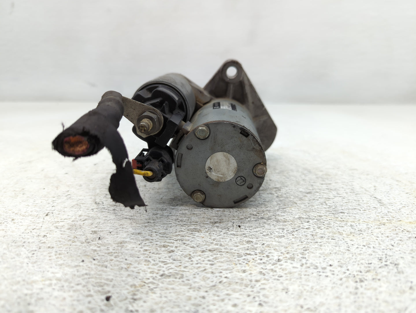 2015-2022 Chevrolet Colorado Car Starter Motor Solenoid OEM P/N:12657797 438000-1270 Fits OEM Used Auto Parts - Oemusedautop