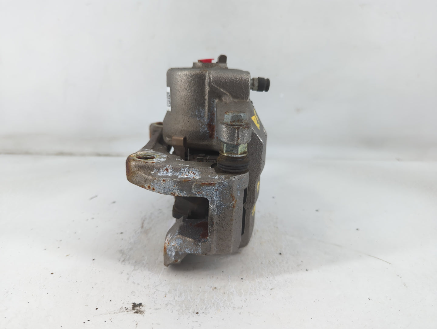 2020 Chevrolet Cruze Front Driver Left Brake Caliper - Oemusedautoparts1.com