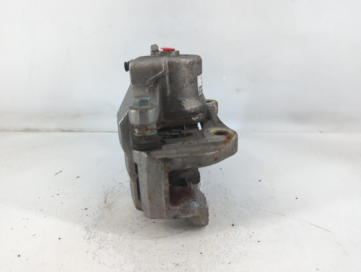 2020 Chevrolet Cruze Front Driver Left Brake Caliper - Oemusedautoparts1.com