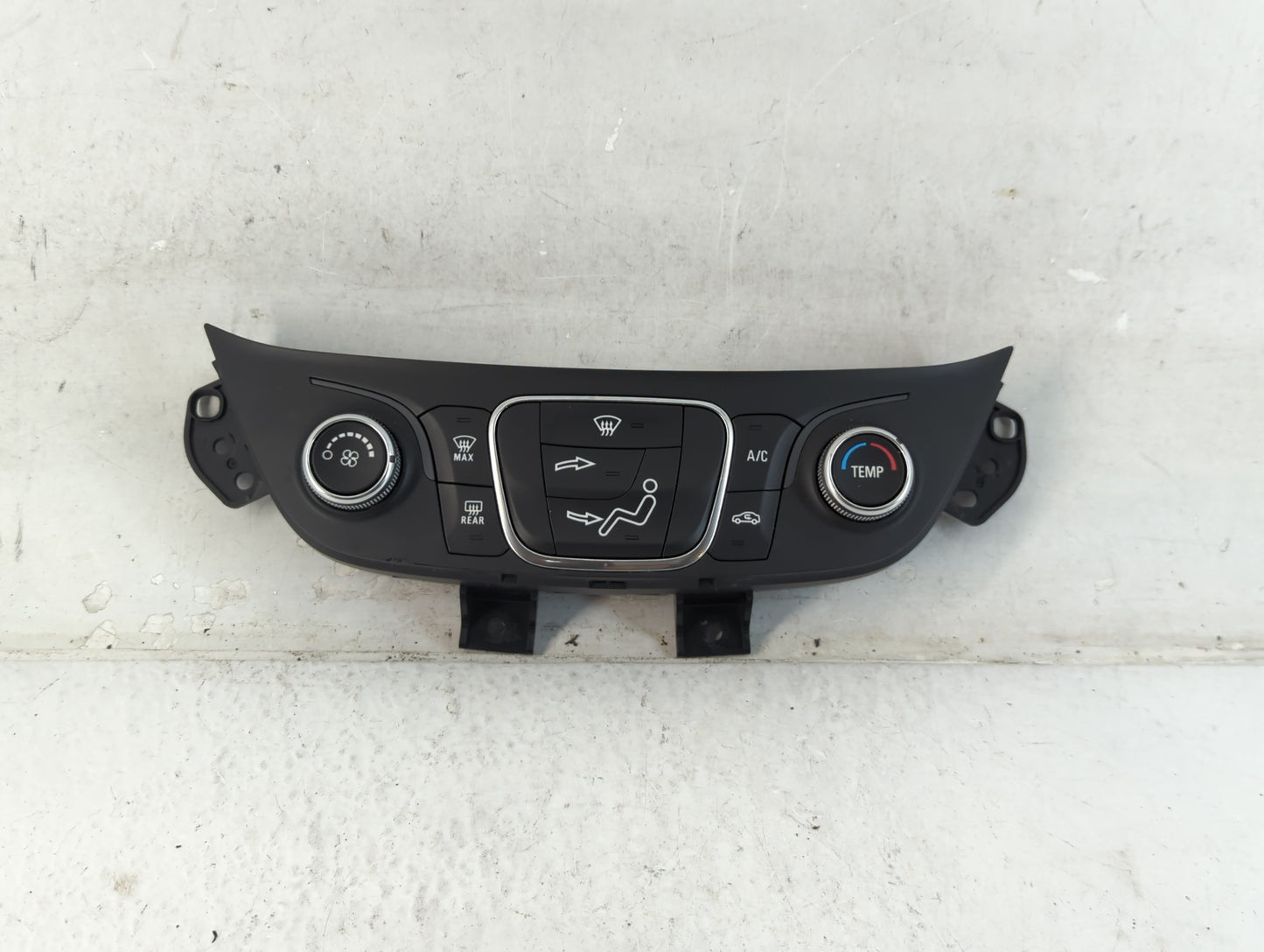 2019-2021 Chevrolet Equinox Climate Control Module Temperature AC/Heater Replacement P/N:84422503 Fits Fits 2019 2020 2021 O