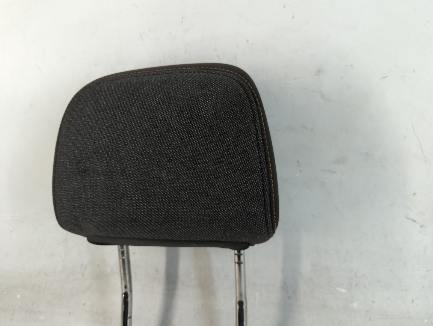 2018-2022 Chevrolet Equinox Headrest Head Rest Front Driver Passenger Seat Fits Fits 2018 2019 2020 2021 2022 OEM Used Auto 