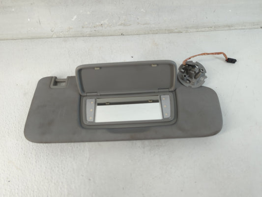2020-2022 Chevrolet Equinox Sun Visor Shade Replacement Passenger Right Mirror Fits Fits 2020 2021 2022 OEM Used Auto Parts 