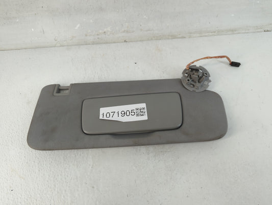 2020-2022 Chevrolet Equinox Sun Visor Shade Replacement Passenger Right Mirror Fits Fits 2020 2021 2022 OEM Used Auto Parts