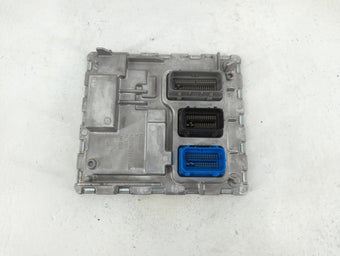 compare product 2020-2022 Chevrolet Equinox PCM Engine Control Computer ECU ECM PCU OEM P/N:12702989 Fits Fits 2020 2021 2022 OEM Used Auto Parts