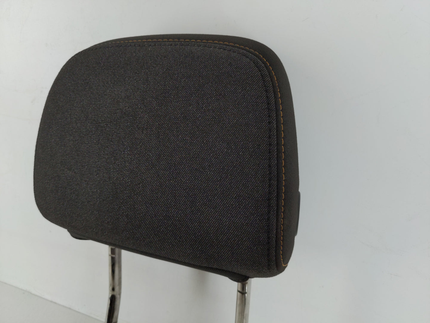2018-2022 Chevrolet Equinox Headrest Head Rest Rear Seat Fits Fits 2018 2019 2020 2021 2022 OEM Used Auto Parts - Oemusedaut