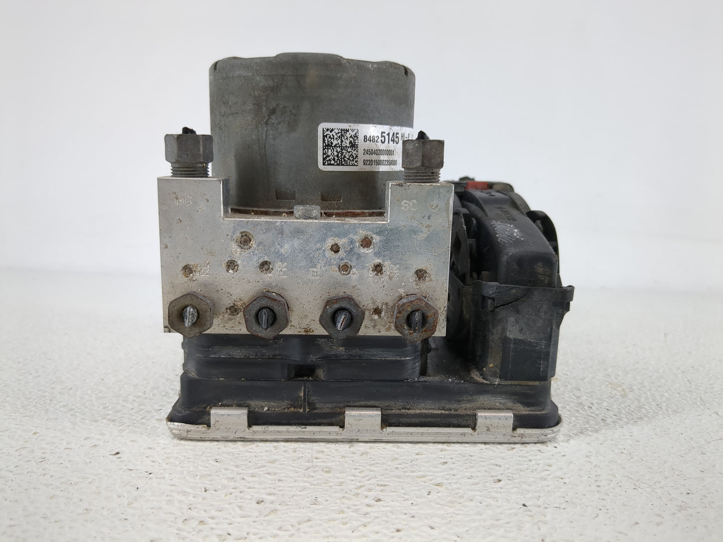 2020-2022 Chevrolet Equinox ABS Pump Control Module Replacement P/N:84825145 Fits Fits 2020 2021 2022 OEM Used Auto Parts - 