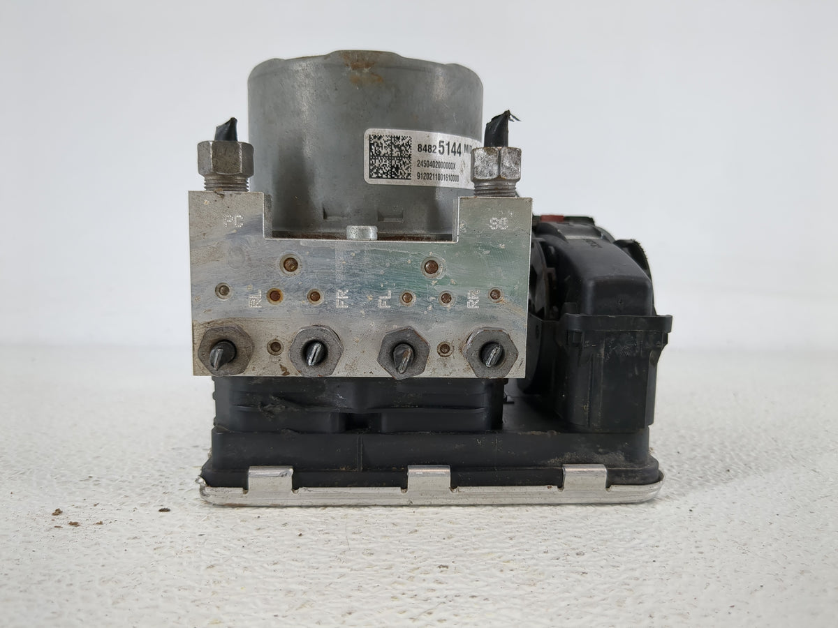 2020-2022 Chevrolet Equinox Anti-Lock Brake ABS Pump Module Actuator OEM P/N:84825144 Fits Fits 2020 2021 2022 OEM Used Auto