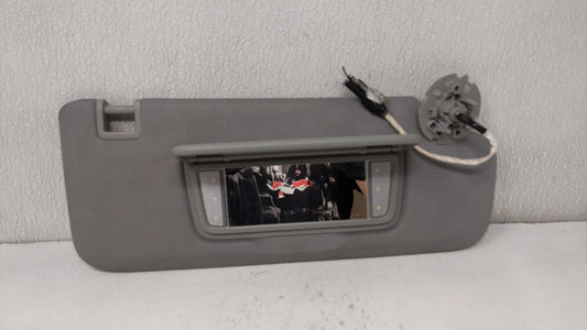 2018-2019 Chevrolet Equinox Sun Visor Shade Replacement Passenger Right Mirror Fits Fits 2018 2019 OEM Used Auto Parts - Oem