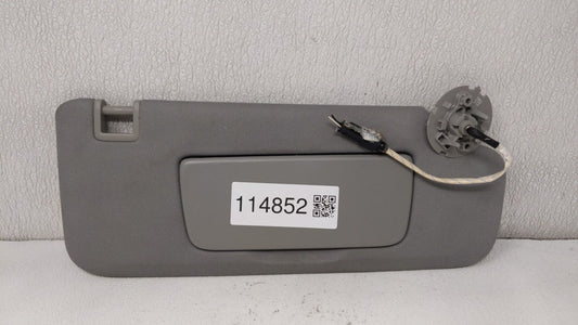 2018-2019 Chevrolet Equinox Sun Visor Shade Replacement Passenger Right Mirror Fits Fits 2018 2019 OEM Used Auto Parts