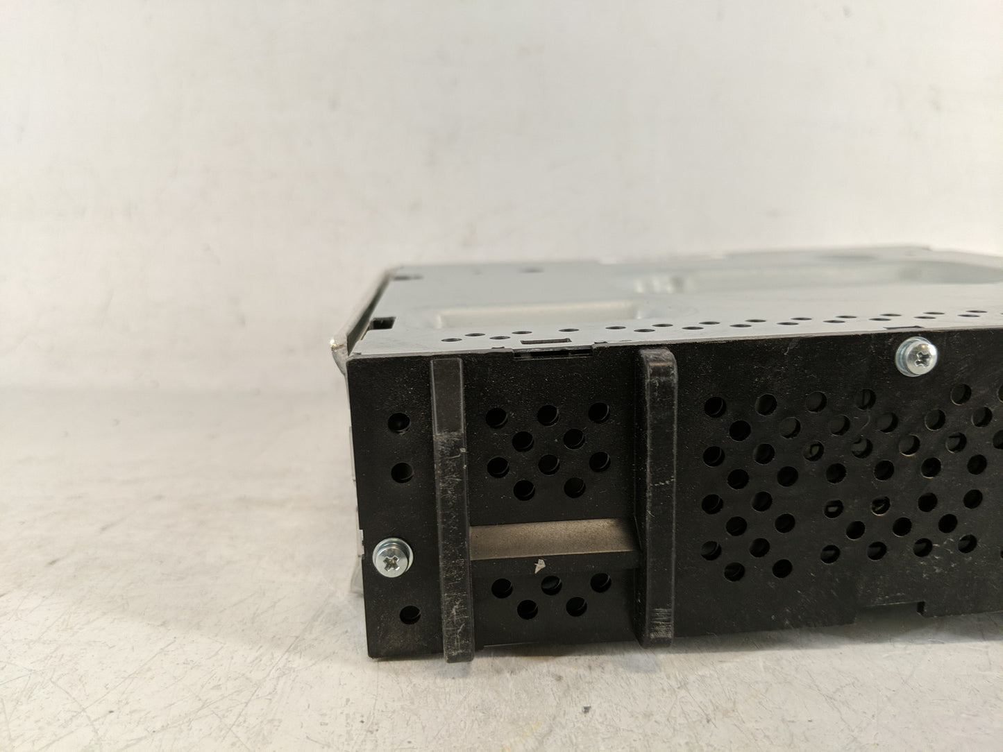 2019-2021 Chevrolet Equinox Radio AM FM Cd Player Receiver Replacement P/N:84762976 84785827 Fits Fits 2019 2020 2021 2022 O