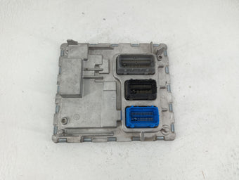 compare product 2020-2022 Chevrolet Equinox PCM Engine Control Computer ECU ECM PCU OEM P/N:12702989 Fits Fits 2020 2021 2022 OEM Used Auto Parts