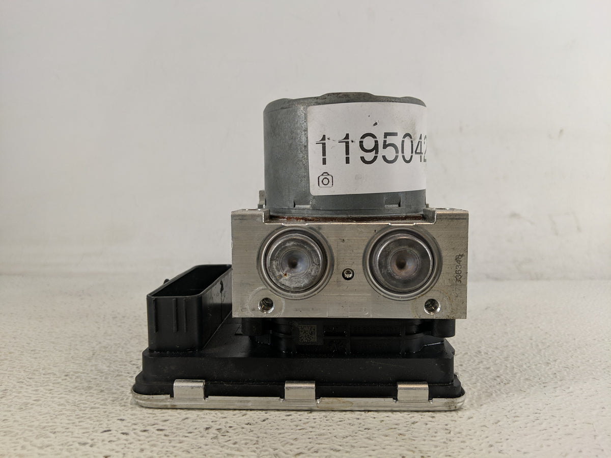 2020-2022 Chevrolet Equinox Anti-Lock Brake ABS Pump Module Actuator OEM P/N:84825144 Fits Fits 2020 2021 2022 OEM Used Auto