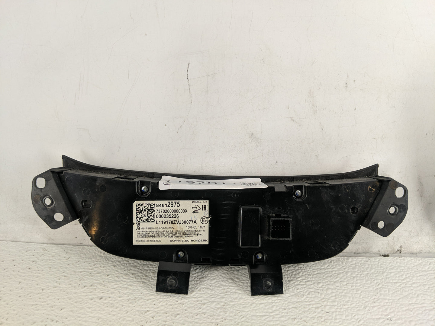 2019-2021 Chevrolet Equinox Climate Control Module Temperature AC/Heater Replacement P/N:84612975 Fits Fits 2019 2020 2021 O