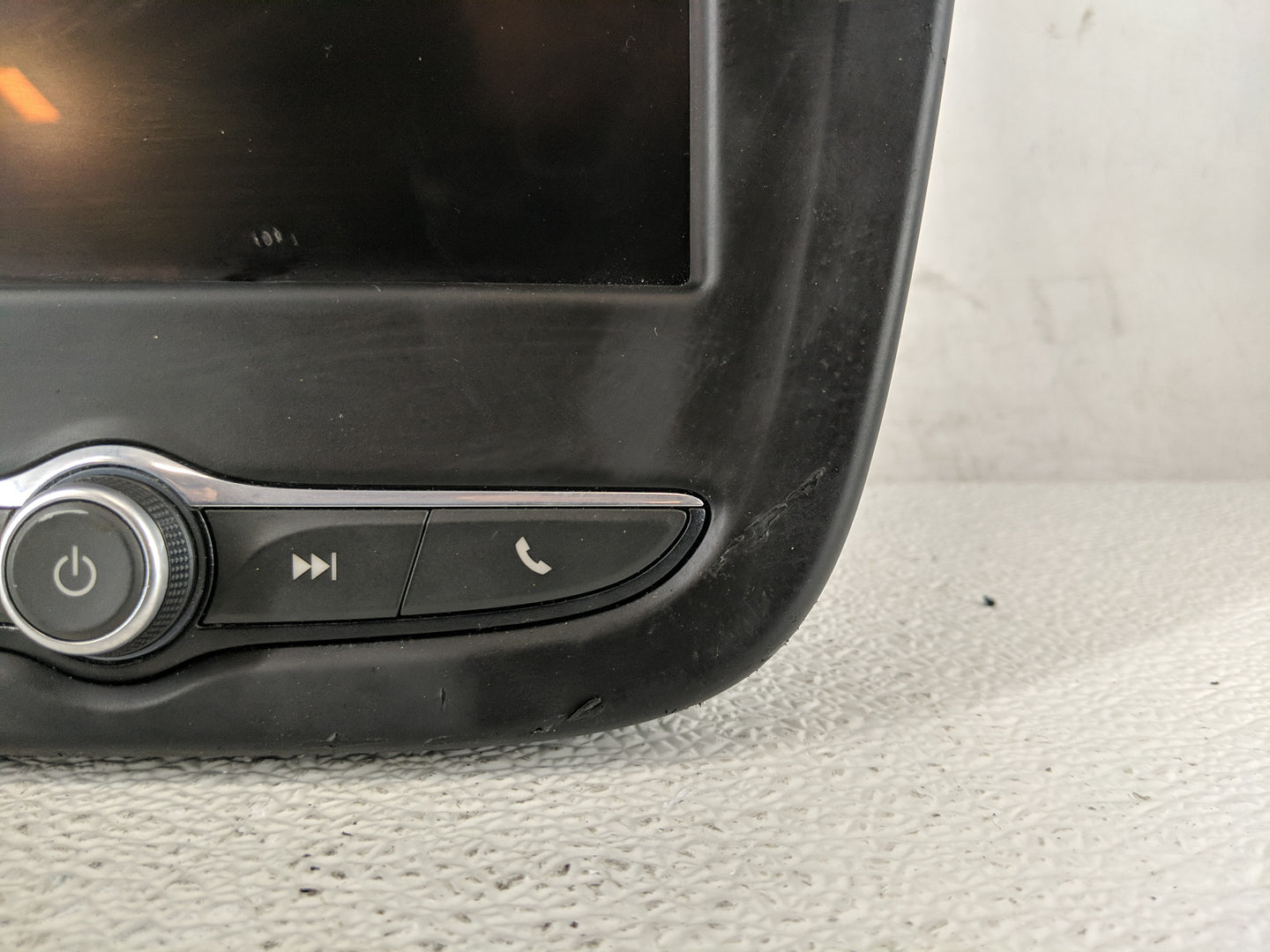 2019-2022 Chevrolet Equinox Radio AM FM Cd Player Receiver Replacement P/N:84491778 Fits Fits 2019 2020 2021 2022 OEM Used A