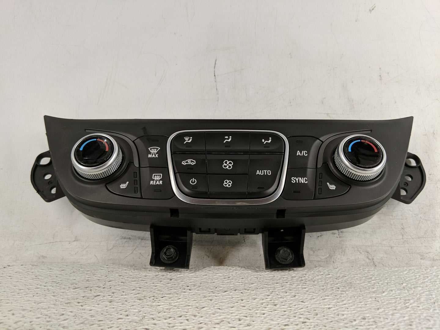 2019-2021 Chevrolet Equinox Climate Control Module Temperature AC/Heater Replacement P/N:84612975 Fits Fits 2019 2020 2021 O