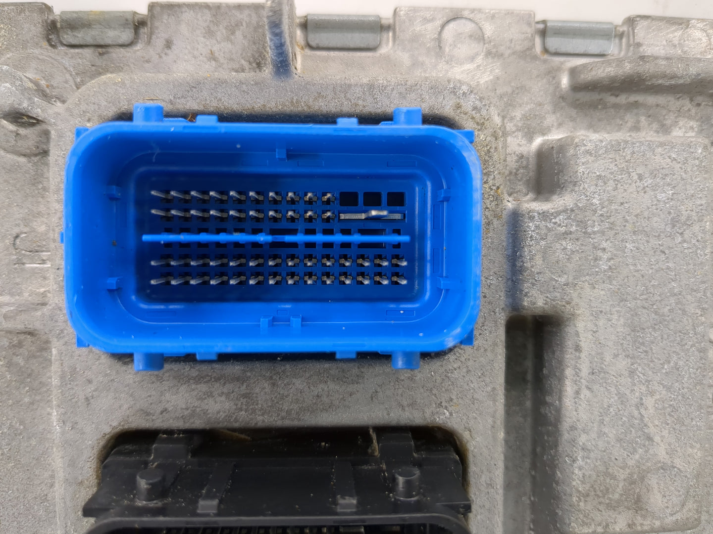 2020-2022 Chevrolet Equinox PCM Engine Control Computer ECU ECM PCU OEM P/N:12702989 Fits Fits 2020 2021 2022 OEM Used Auto 