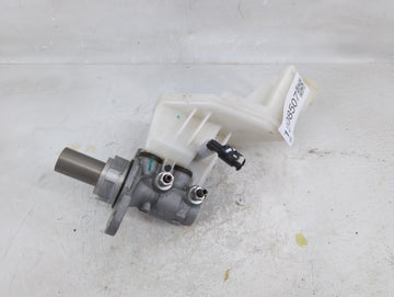 2018-2022 Chevrolet Equinox Brake Master Cylinder - Oemusedautoparts1.com