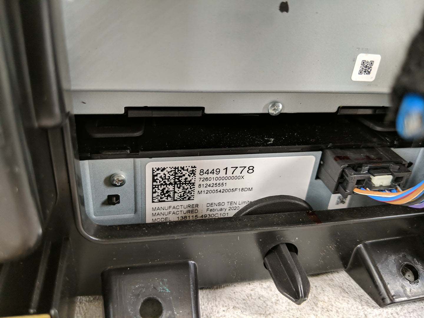 2019-2022 Chevrolet Equinox Radio AM FM Cd Player Receiver Replacement P/N:84491778 Fits Fits 2018 2019 2020 2021 2022 OEM U