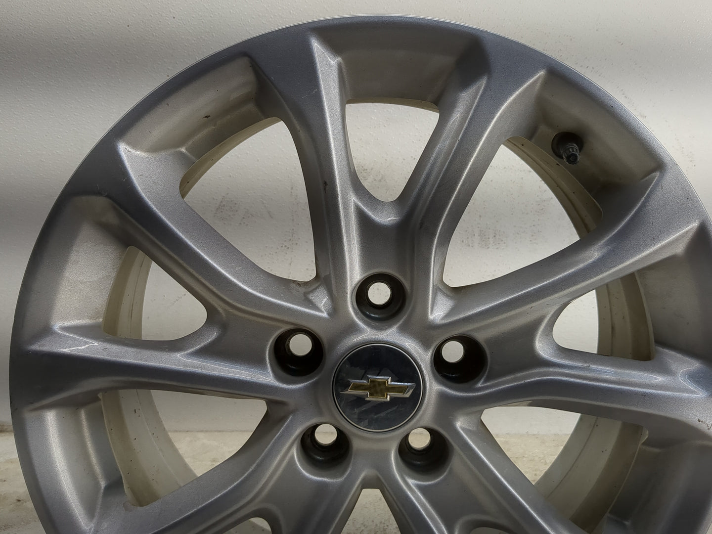 2018-2021 Chevrolet Equinox Oem Wheel Rim - Oemusedautoparts1.com