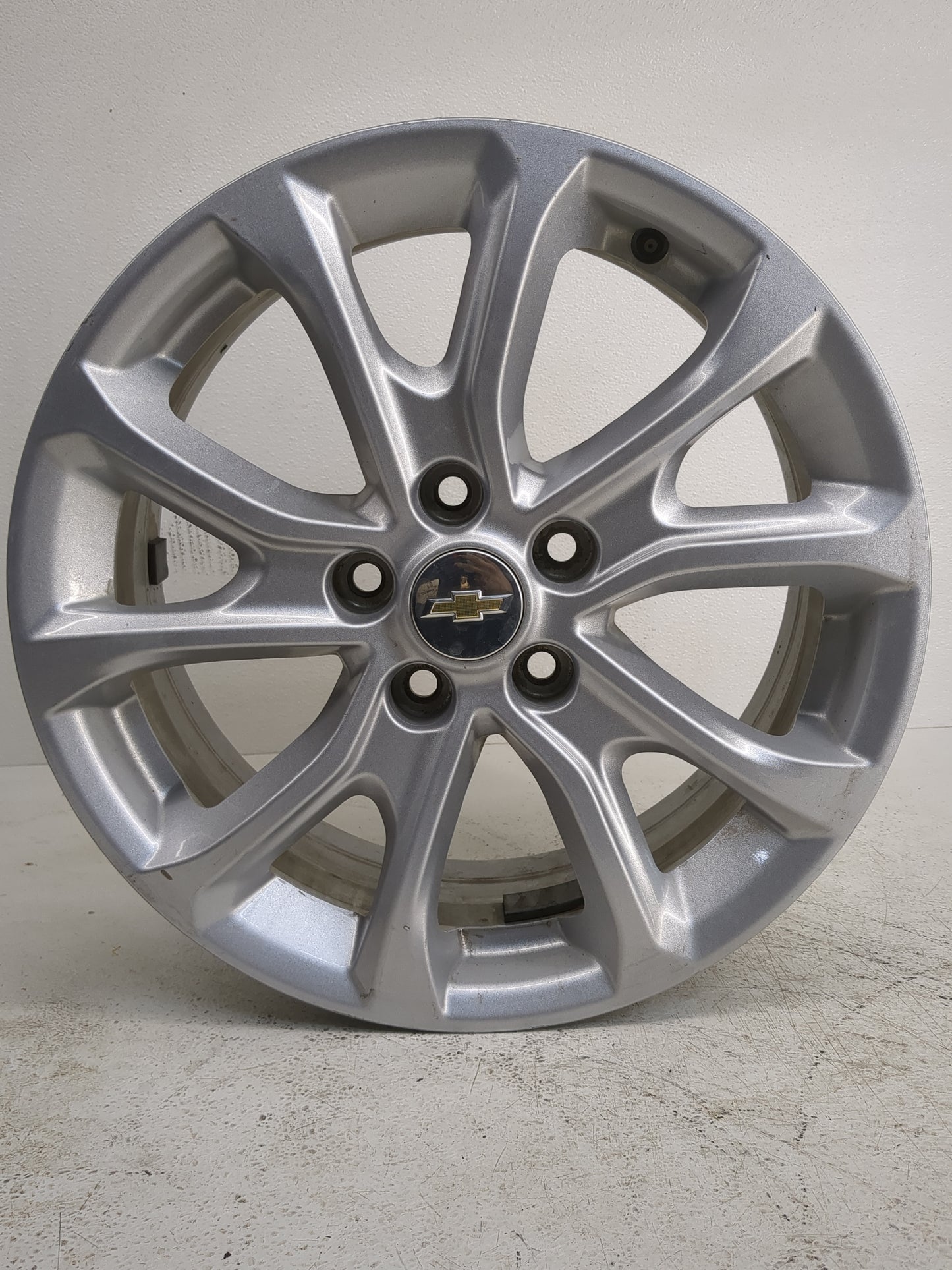 2018-2021 Chevrolet Equinox Oem Wheel Rim - Oemusedautoparts1.com