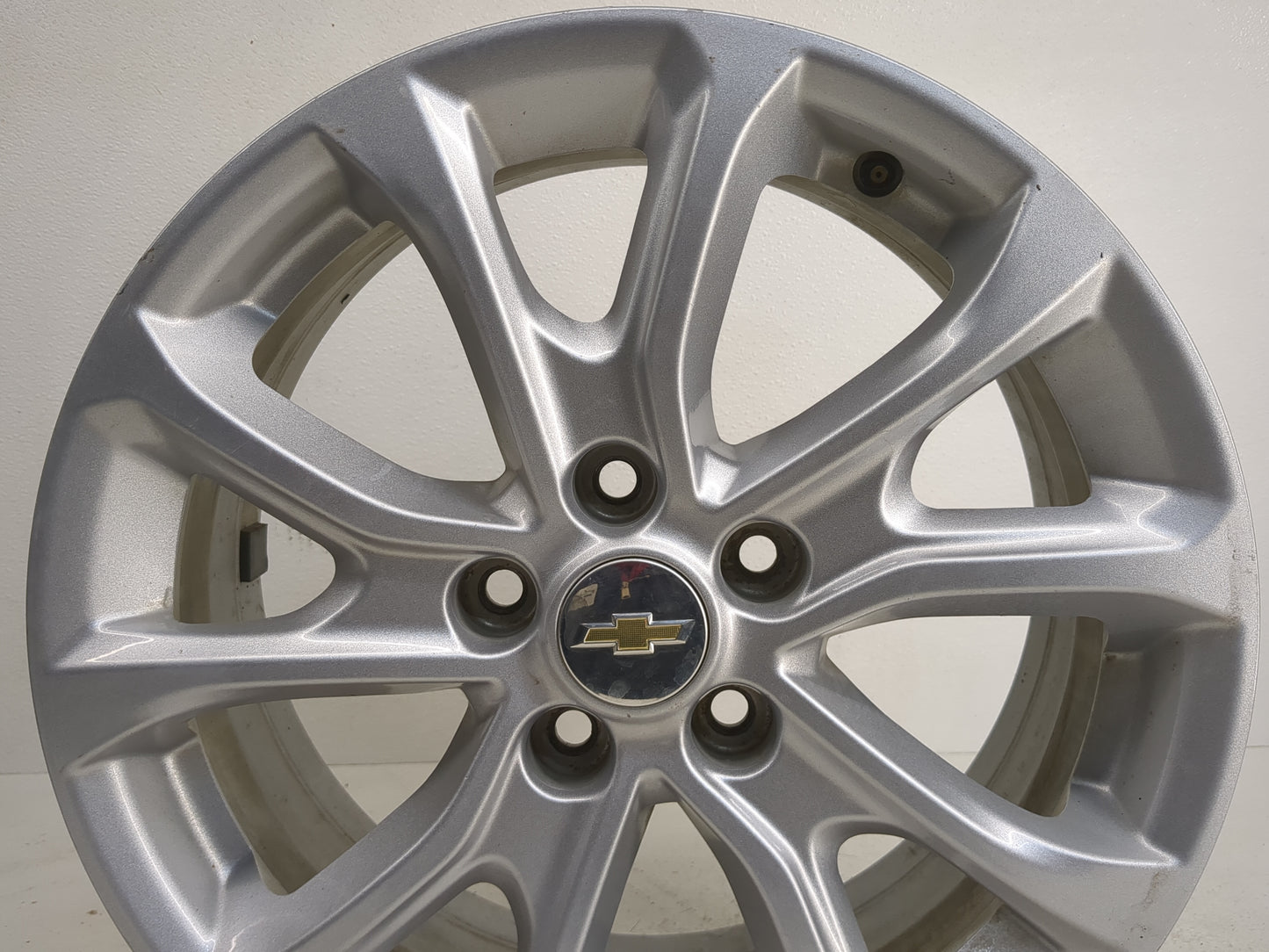 2018-2021 Chevrolet Equinox Oem Wheel Rim - Oemusedautoparts1.com