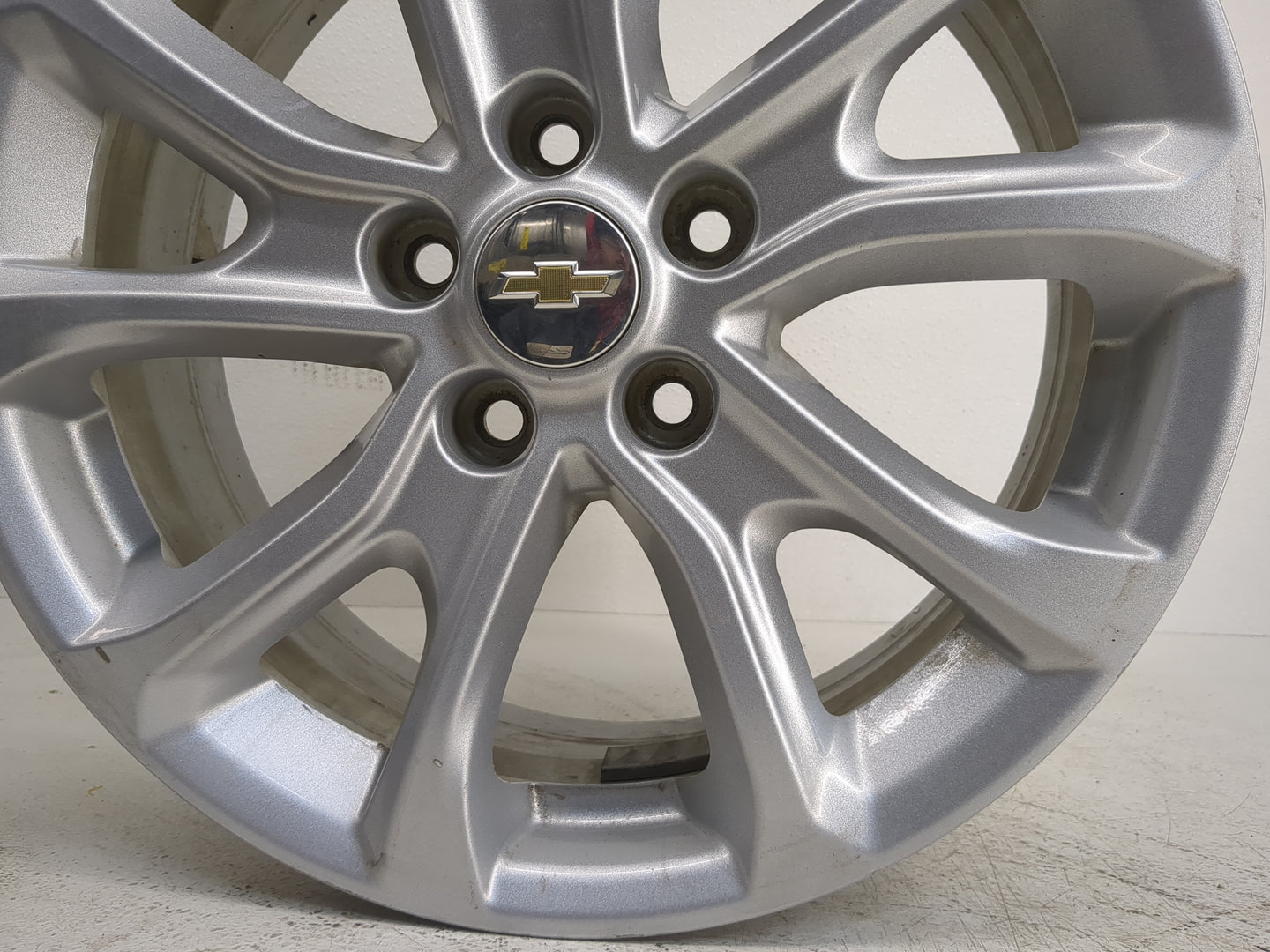 2018-2021 Chevrolet Equinox Oem Wheel Rim - Oemusedautoparts1.com