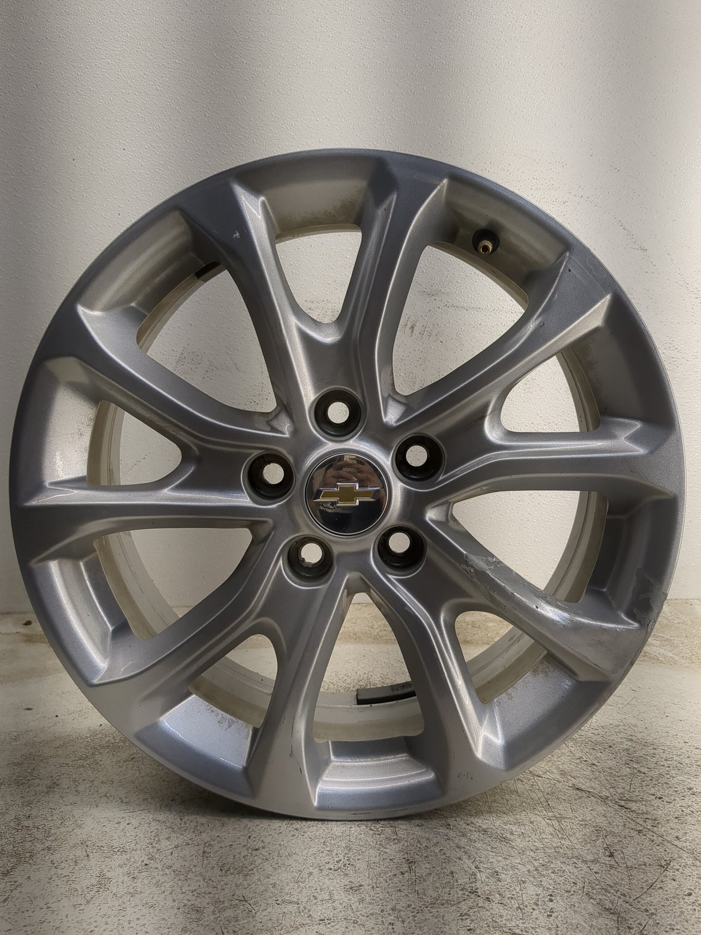 2018-2021 Chevrolet Equinox Oem Wheel Rim - Oemusedautoparts1.com