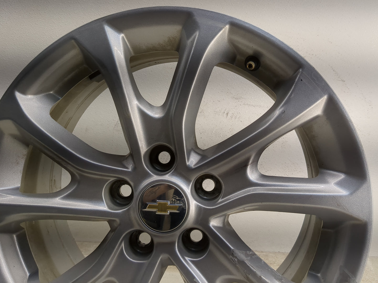 2018-2021 Chevrolet Equinox Oem Wheel Rim - Oemusedautoparts1.com