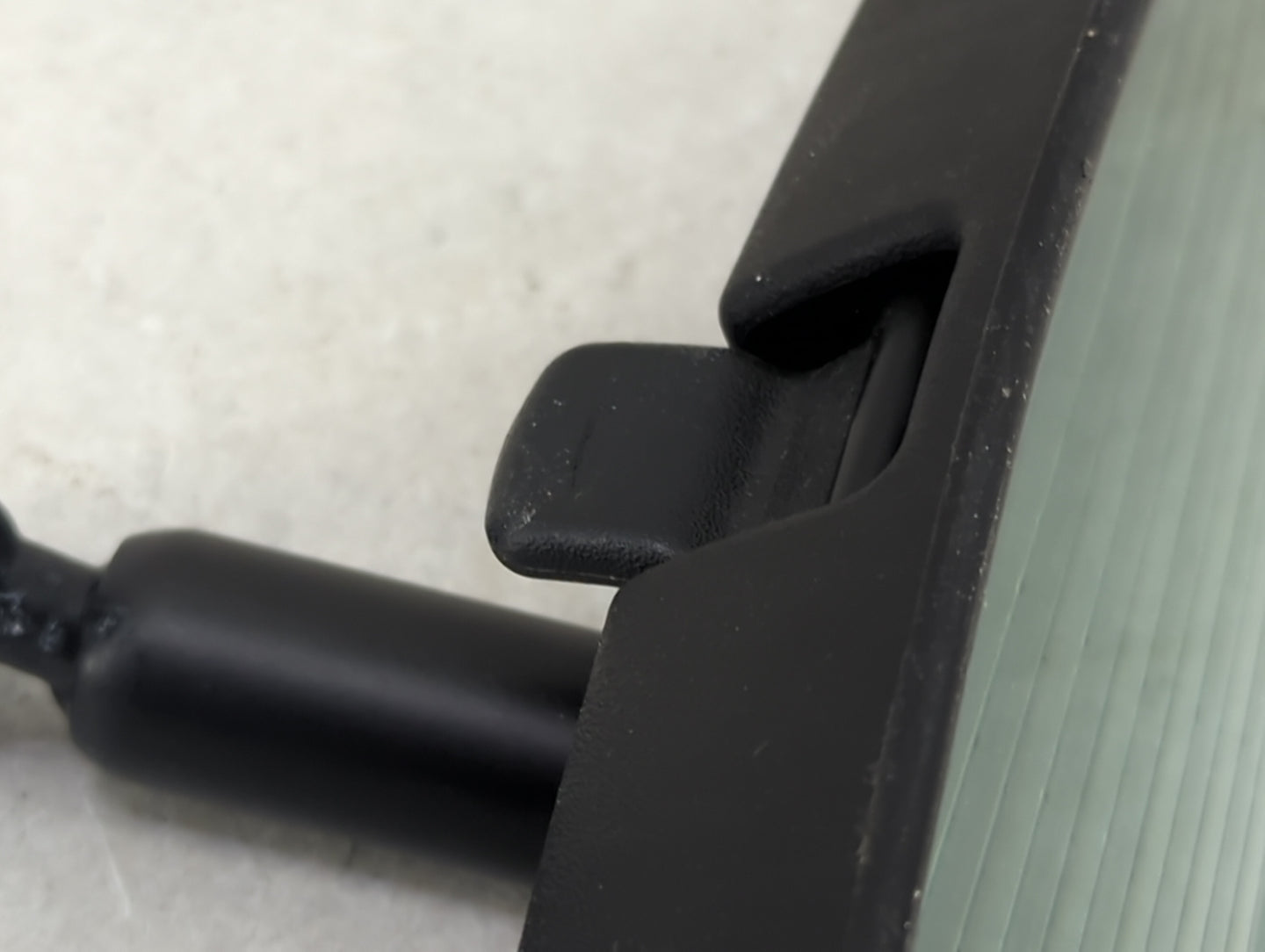 2018-2022 Chevrolet Equinox Interior Rear View Mirror Replacement OEM Fits OEM Used Auto Parts - Oemusedautoparts1.com