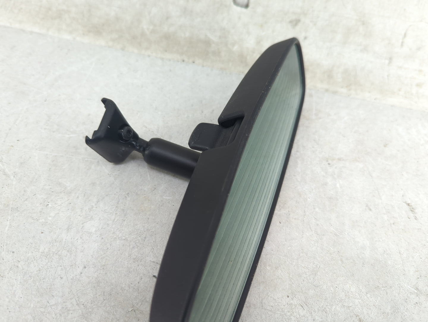 2018-2022 Chevrolet Equinox Interior Rear View Mirror Replacement OEM Fits OEM Used Auto Parts - Oemusedautoparts1.com