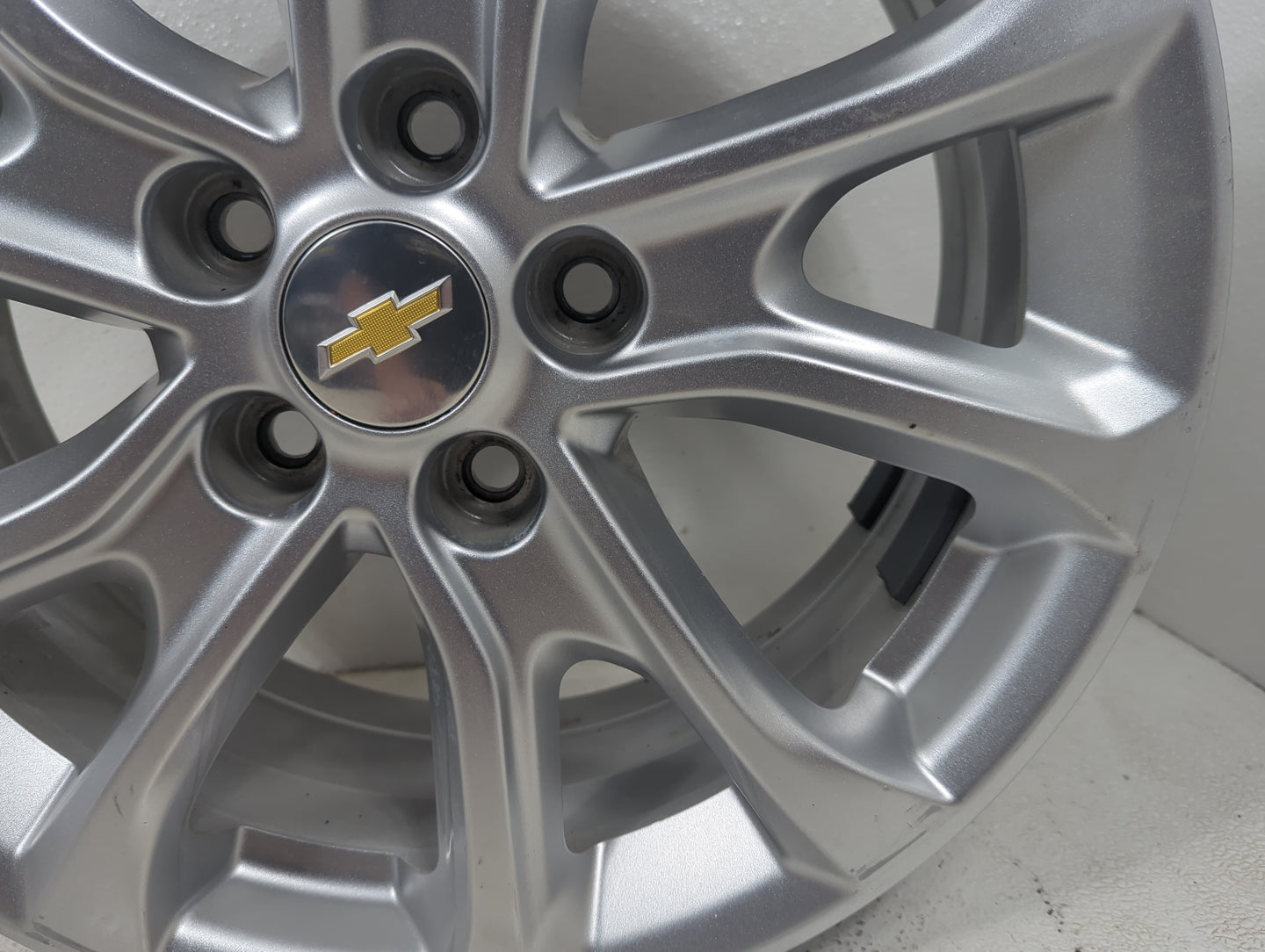 2018-2022 Chevrolet Equinox Oem Wheel Rim - Oemusedautoparts1.com