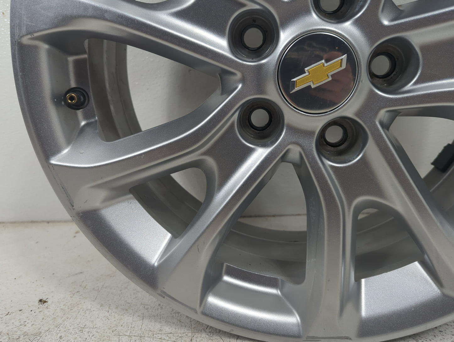 2018-2022 Chevrolet Equinox Oem Wheel Rim - Oemusedautoparts1.com