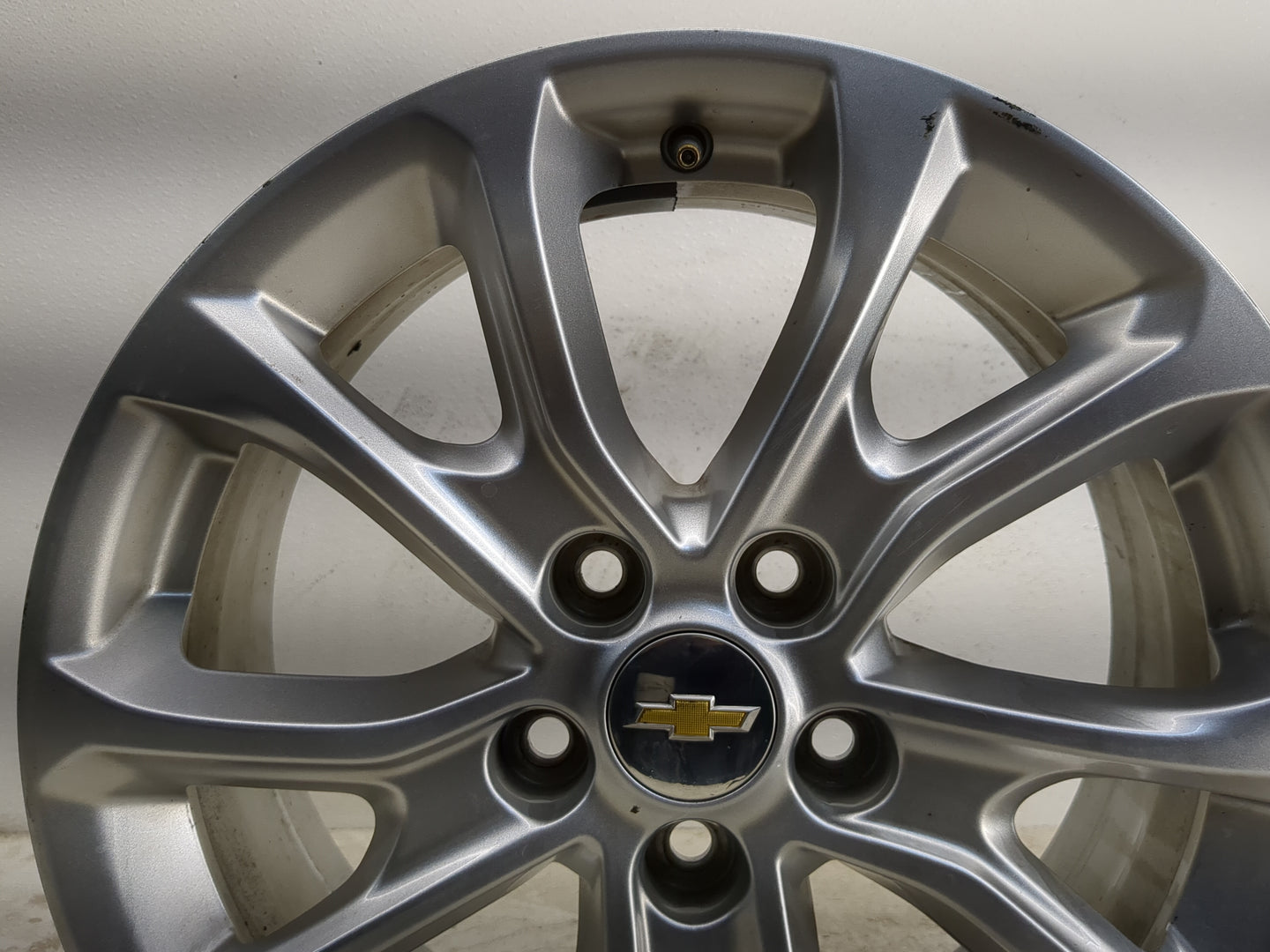 2018-2021 Chevrolet Equinox Oem Wheel Rim - Oemusedautoparts1.com