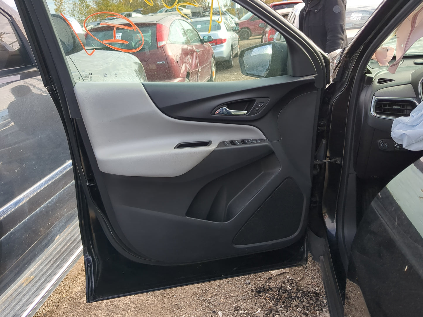 2020 Chevrolet Equinox Front Left Driver Interior Door Panel Trim - Oemusedautoparts1.com