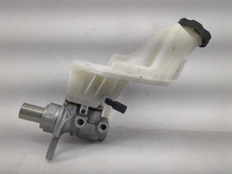 compare product 2018-2022 Chevrolet Equinox Brake Master Cylinder 1220634