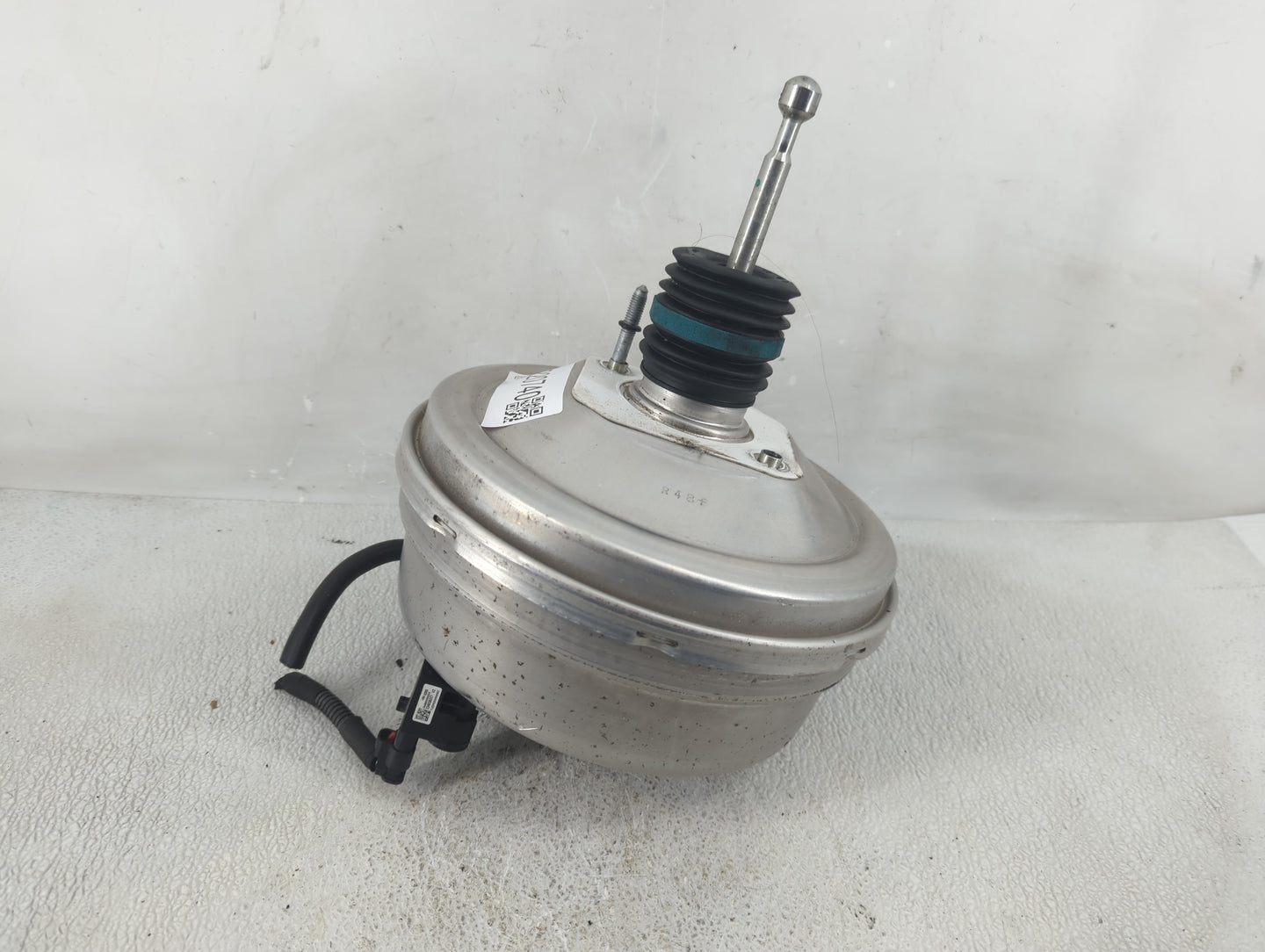 2018-2022 Chevrolet Equinox Power Brake Booster Oem 1220740 - Oemusedautoparts1.com