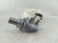 2018-2022 Chevrolet Equinox Brake Master Cylinder 1220743 - Oemusedautoparts1.com