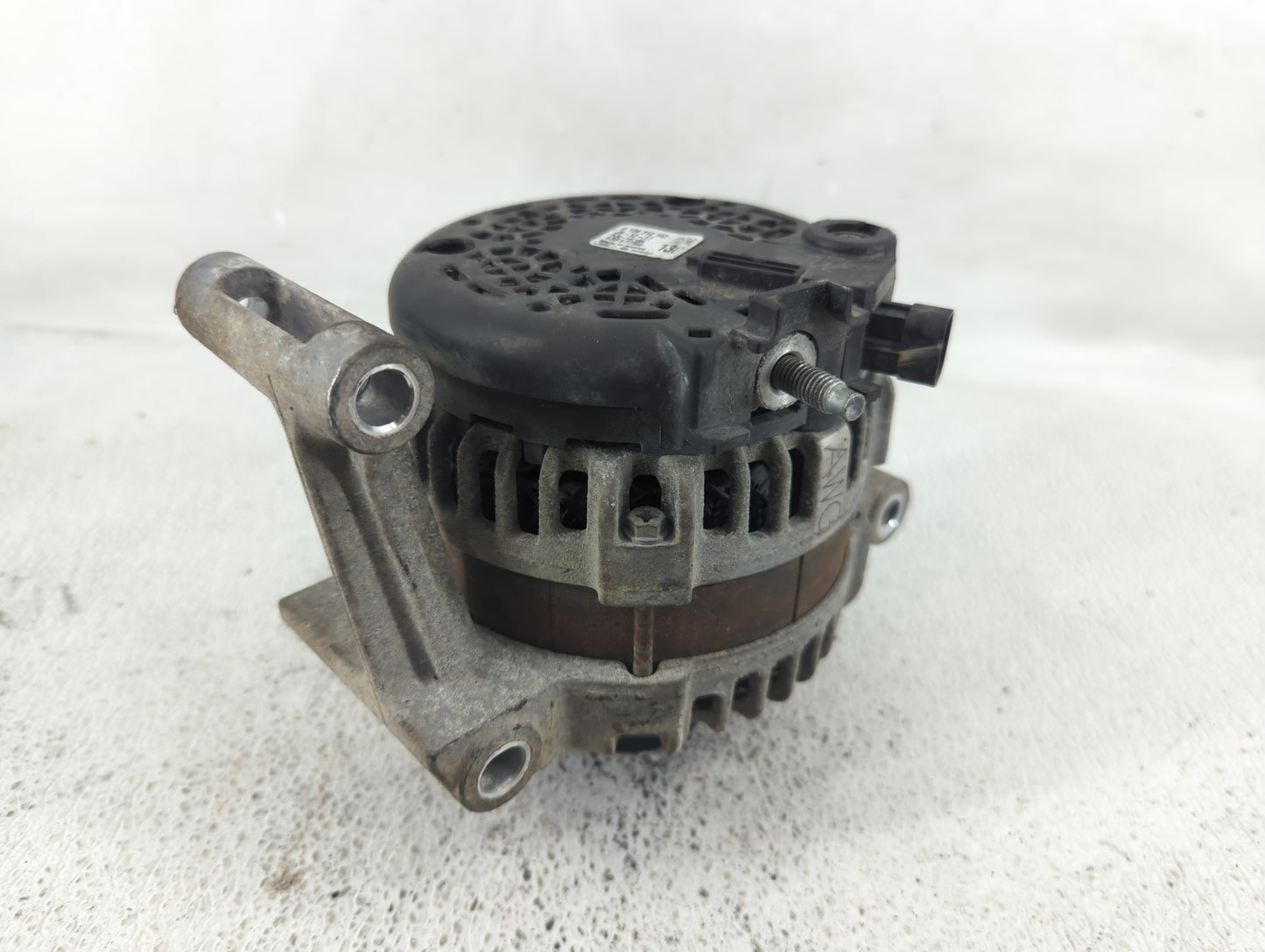 2018-2022 Chevrolet Equinox Alternator Replacement Generator Charging Assembly Engine OEM P/N:126 312 168 Fits OEM Used Auto