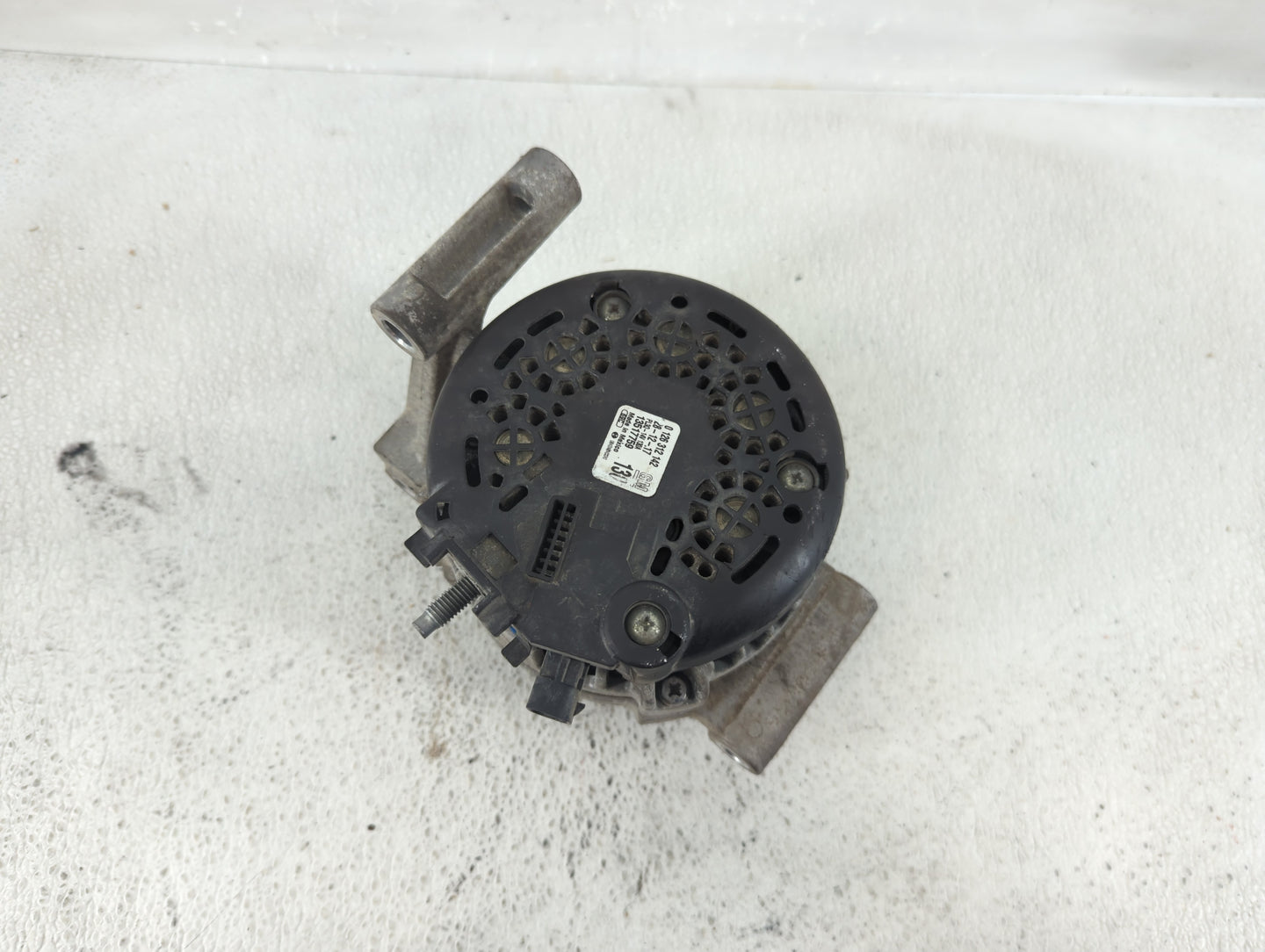 2018-2022 Chevrolet Equinox Alternator Replacement Generator Charging Assembly Engine OEM P/N:126 312 168 Fits OEM Used Auto