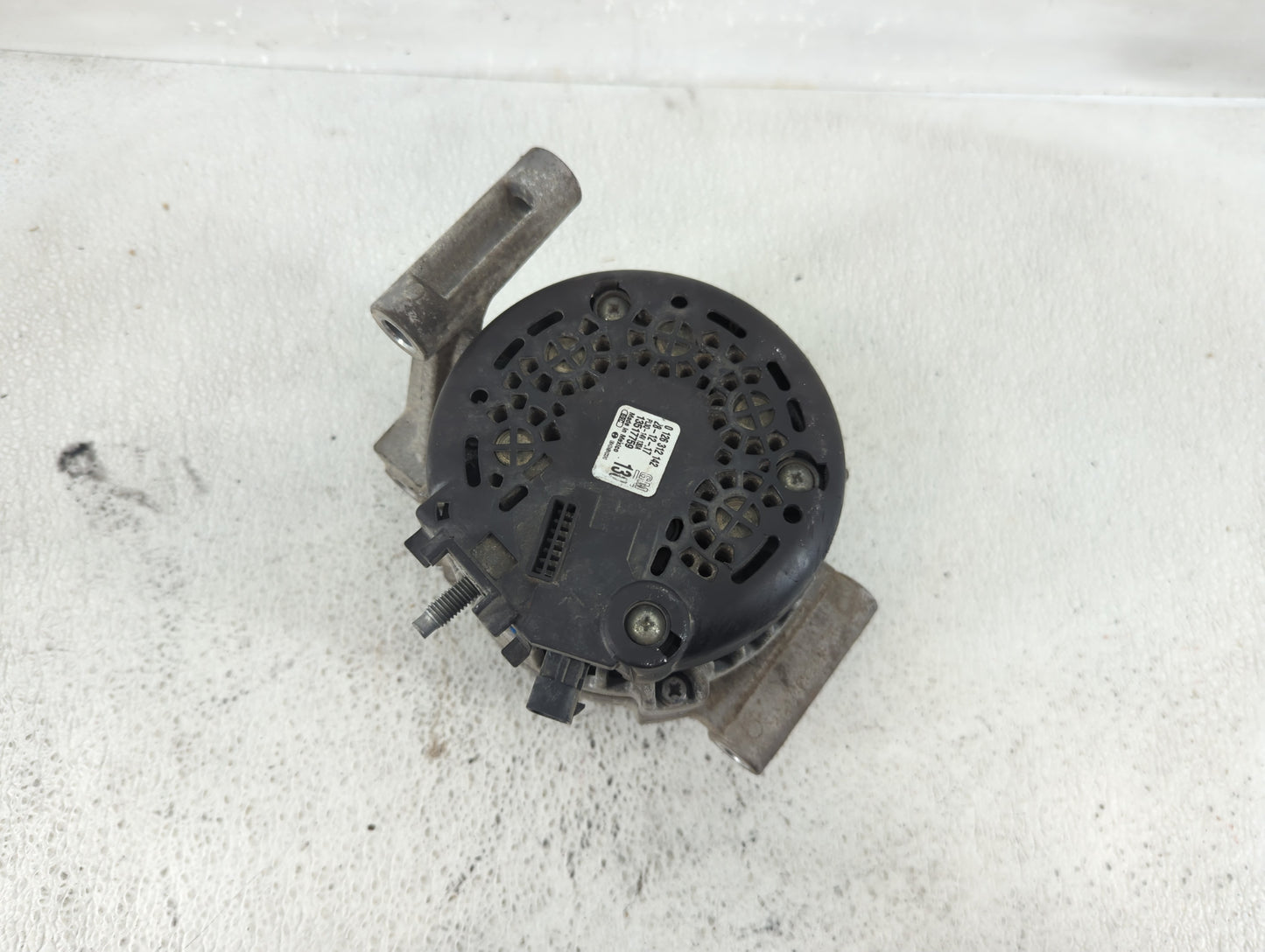 2018-2022 Chevrolet Equinox Alternator Replacement Generator Charging Assembly Engine OEM P/N:126 312 168 Fits OEM Used Auto