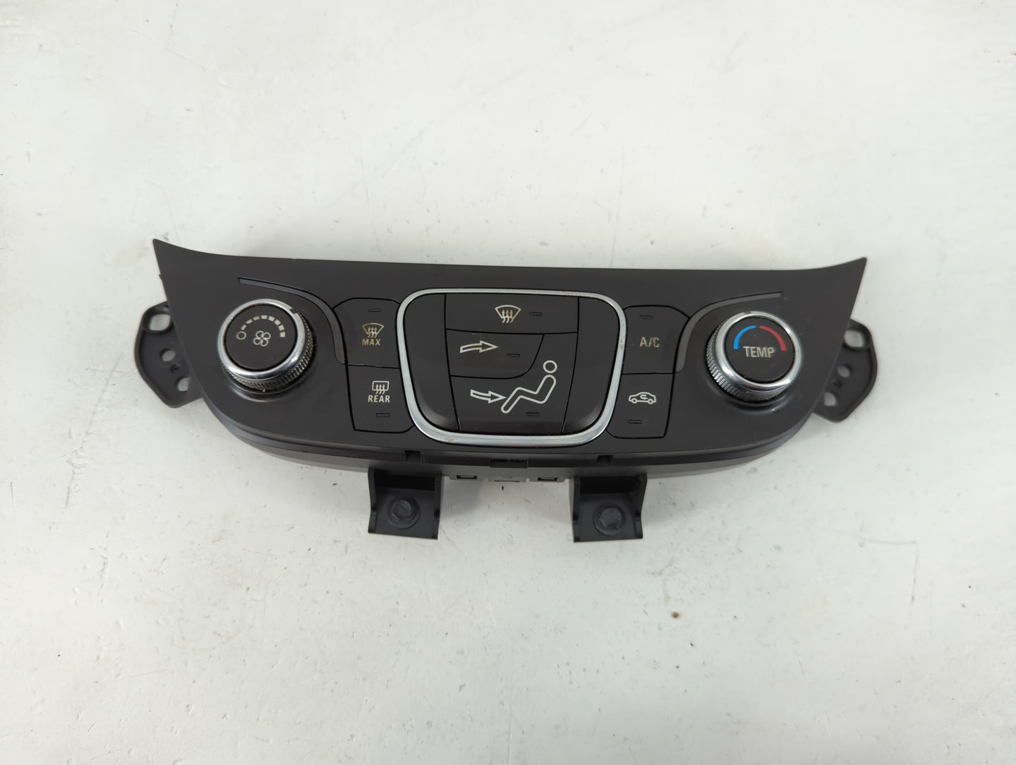 2018-2021 Chevrolet Equinox Climate Control Module Temperature AC/Heater Replacement P/N:84422503 Fits Fits 2018 2019 2020 2
