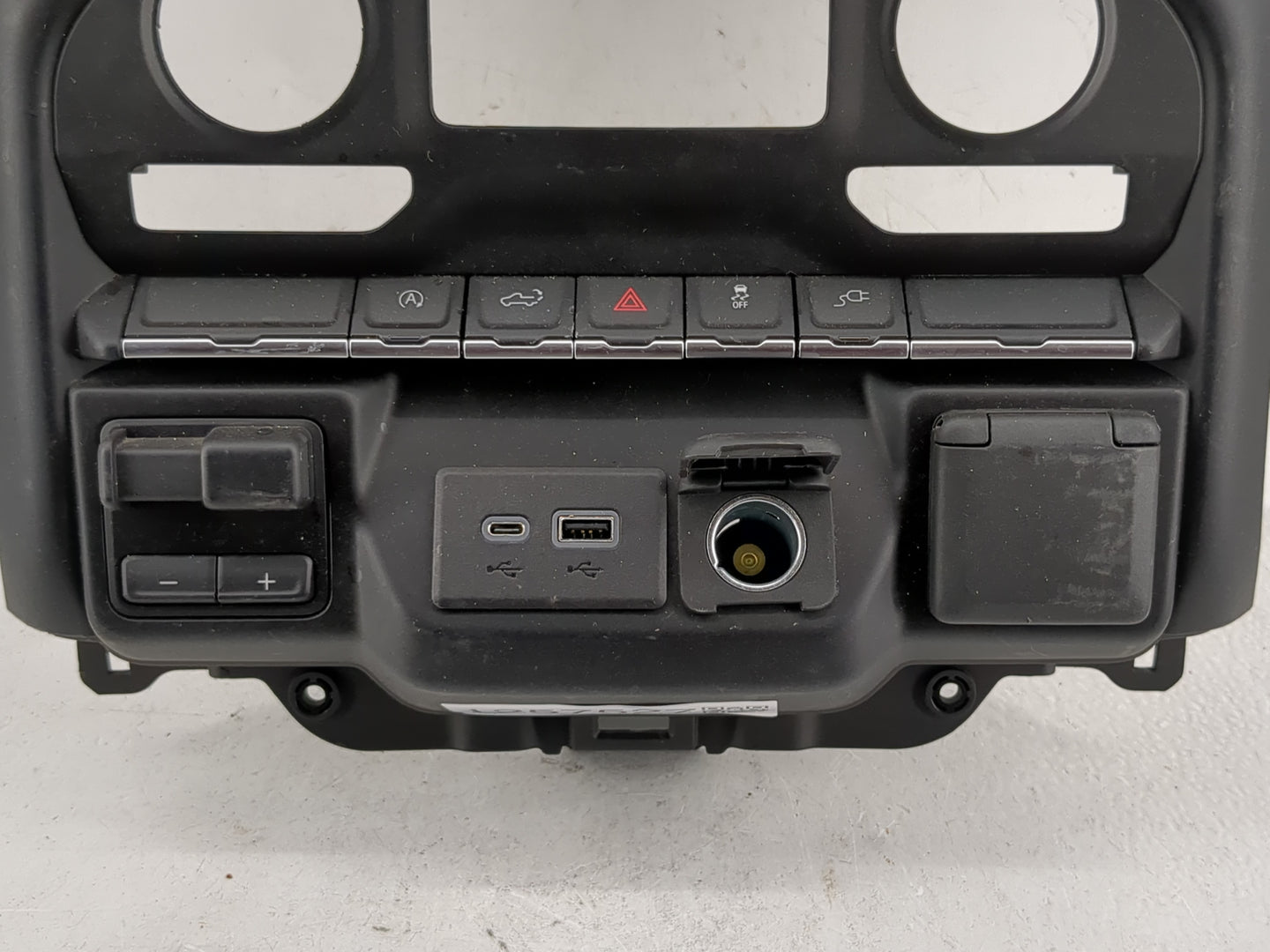 2019-2021 Chevrolet Equinox Radio Control Panel - Oemusedautoparts1.com