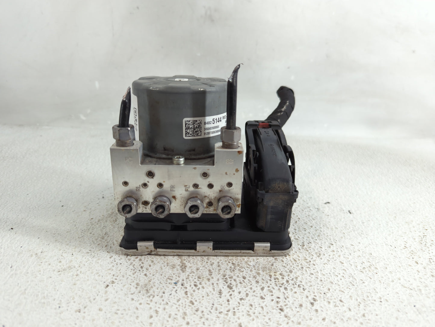 2020 Chevrolet Equinox ABS Pump Control Module Replacement P/N:84825144 Fits Fits 2021 OEM Used Auto Parts - Oemusedautopart