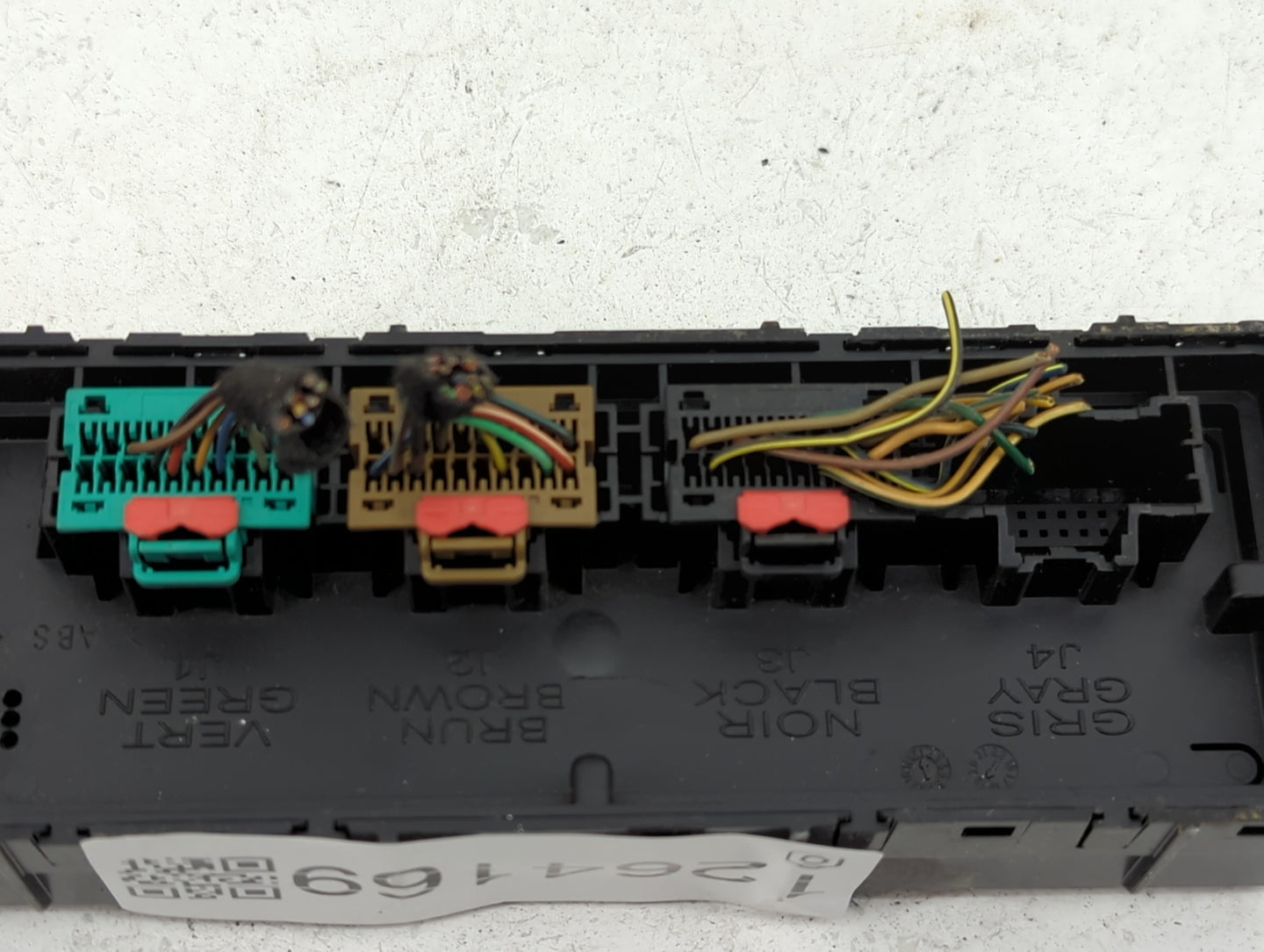 2019-2021 Chevrolet Equinox Radio AM FM Cd Player Receiver Replacement Fits Fits 2019 2020 2021 2022 OEM Used Auto Parts - O