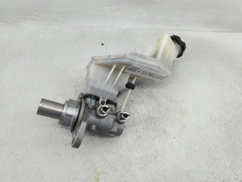 compare product 2018-2022 Chevrolet Equinox Brake Master Cylinder 1278051