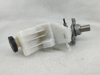 2018-2022 Chevrolet Equinox Brake Master Cylinder 1290556 - Oemusedautoparts1.com